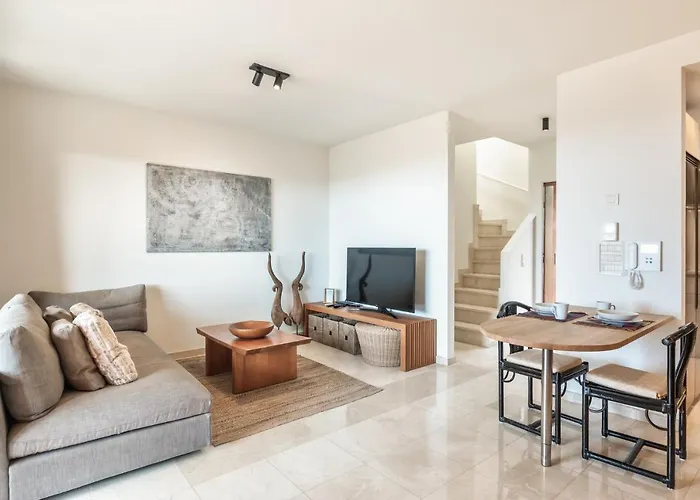 Bahia - Pelinor 2,2 Penthouse Nature Reserve & Sea View With Open-air Jacuzzi Σπίτι διακοπών *